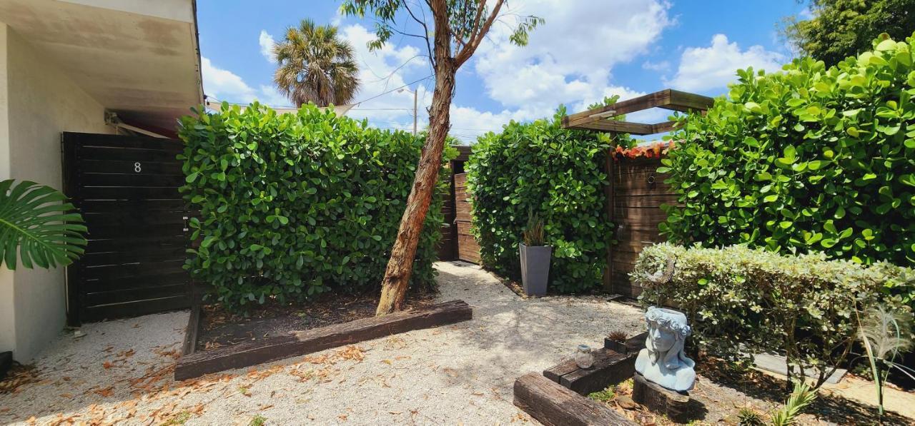 Private Aparment Studio In The Hard Of Miami Unit # 6 Opa-locka Exterior foto