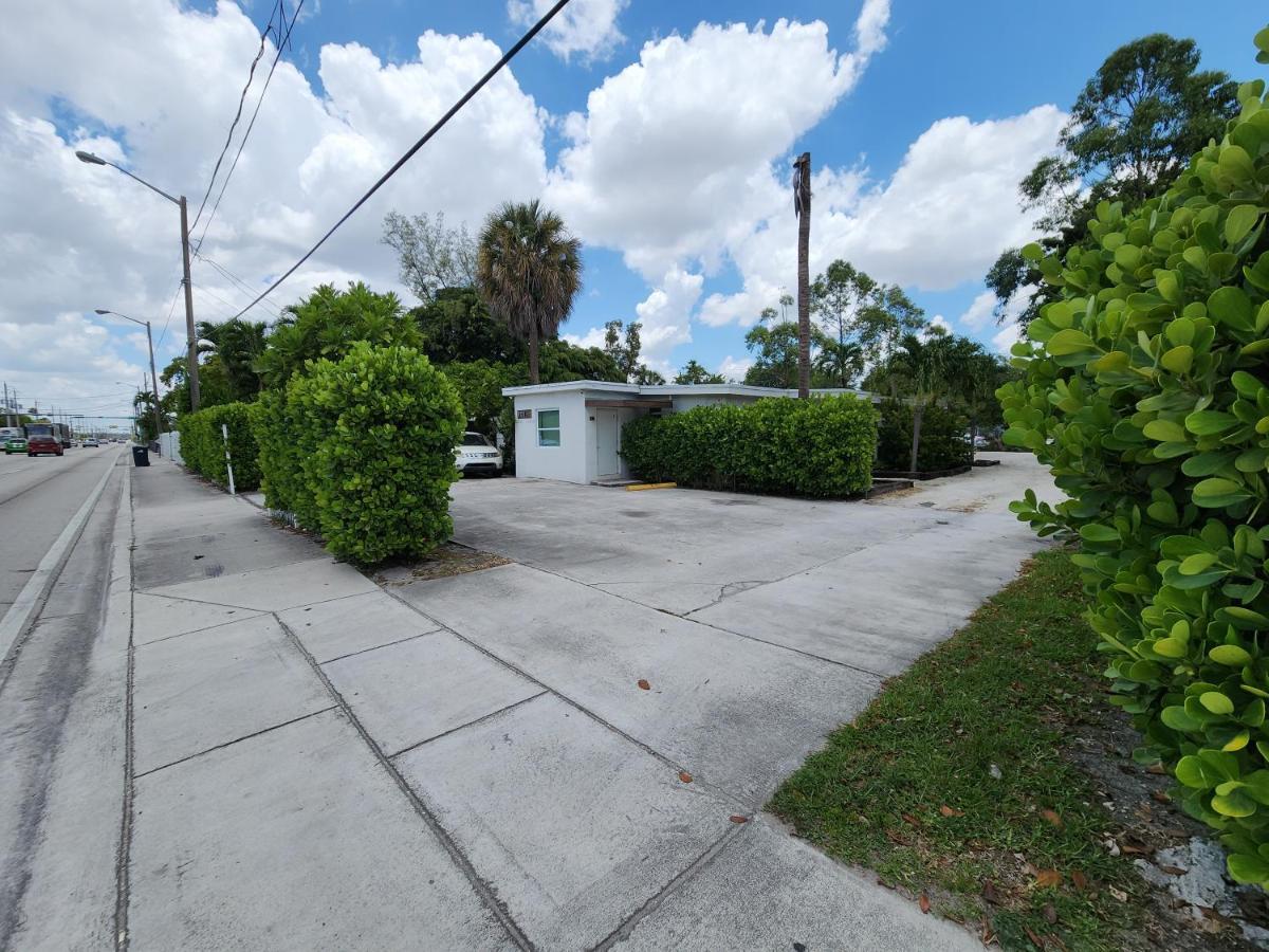 Private Aparment Studio In The Hard Of Miami Unit # 6 Opa-locka Exterior foto
