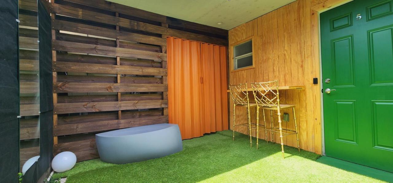 Private Aparment Studio In The Hard Of Miami Unit # 6 Opa-locka Exterior foto